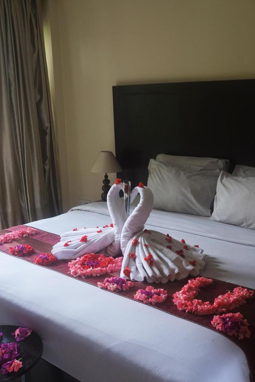 Suris Boutique Hotel Kuta Lombok Exterior foto
